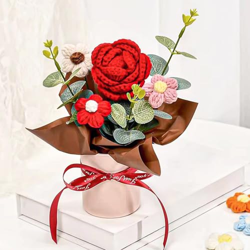 Crochet Red Rose Bouquet (Small)
