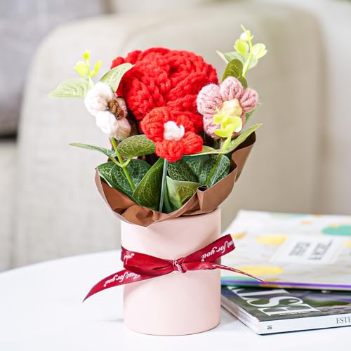 Crochet Red Rose Bouquet (Small)