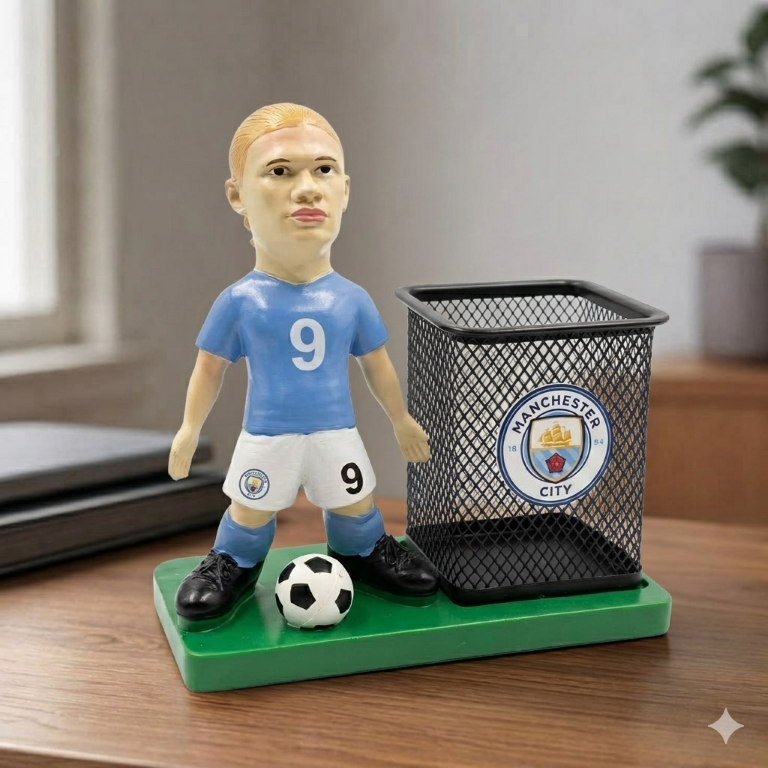 Erling Haaland Manchester City Edition Footballer Figurine Pen Holder