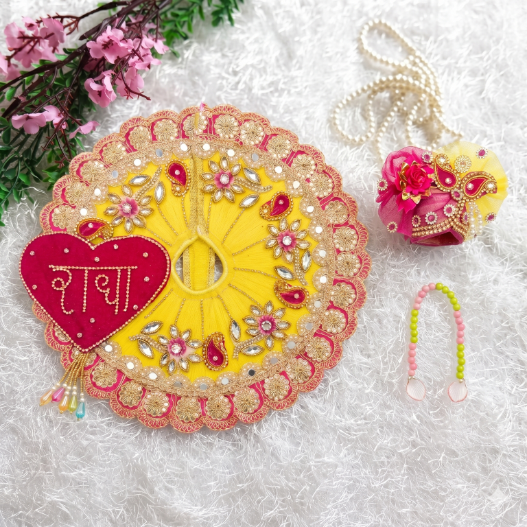 Tiny Shiny Laddu Gopal Poshak Thakur Ji Dress Heavy Designer Dress for Kanha Ji Fancy Dress for Bal Krishna Janmaasthmi Special for Ladoo Gopal Ji (Size-1 to 6)