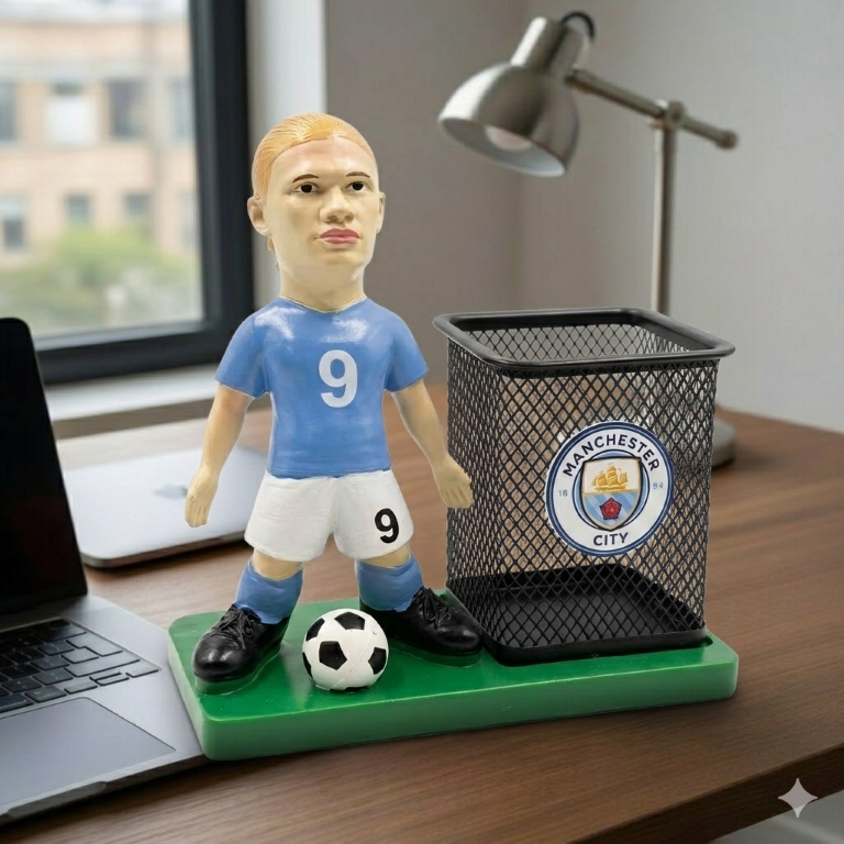 Erling Haaland Manchester City Edition Footballer Figurine Pen Holder