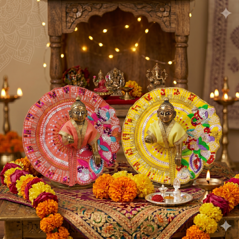 Tiny Shiny Laddu Gopal Poshak Thakur Ji Dress Heavy Designer Dress for Kanha Ji Fancy Dress for Bal Krishna Janmaasthmi Special for Ladoo Gopal Ji (Size-0 to 2)
