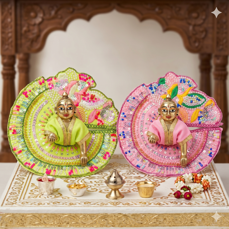 Tiny Shiny Laddu Gopal Poshak Thakur Ji Dress Heavy Designer Dress for Kanha Ji Fancy Dress for Bal Krishna Janmaasthmi Special for Ladoo Gopal Ji (Size-0 to 2)