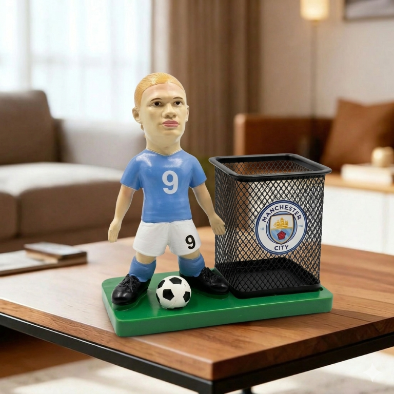 Erling Haaland Manchester City Edition Footballer Figurine Pen Holder